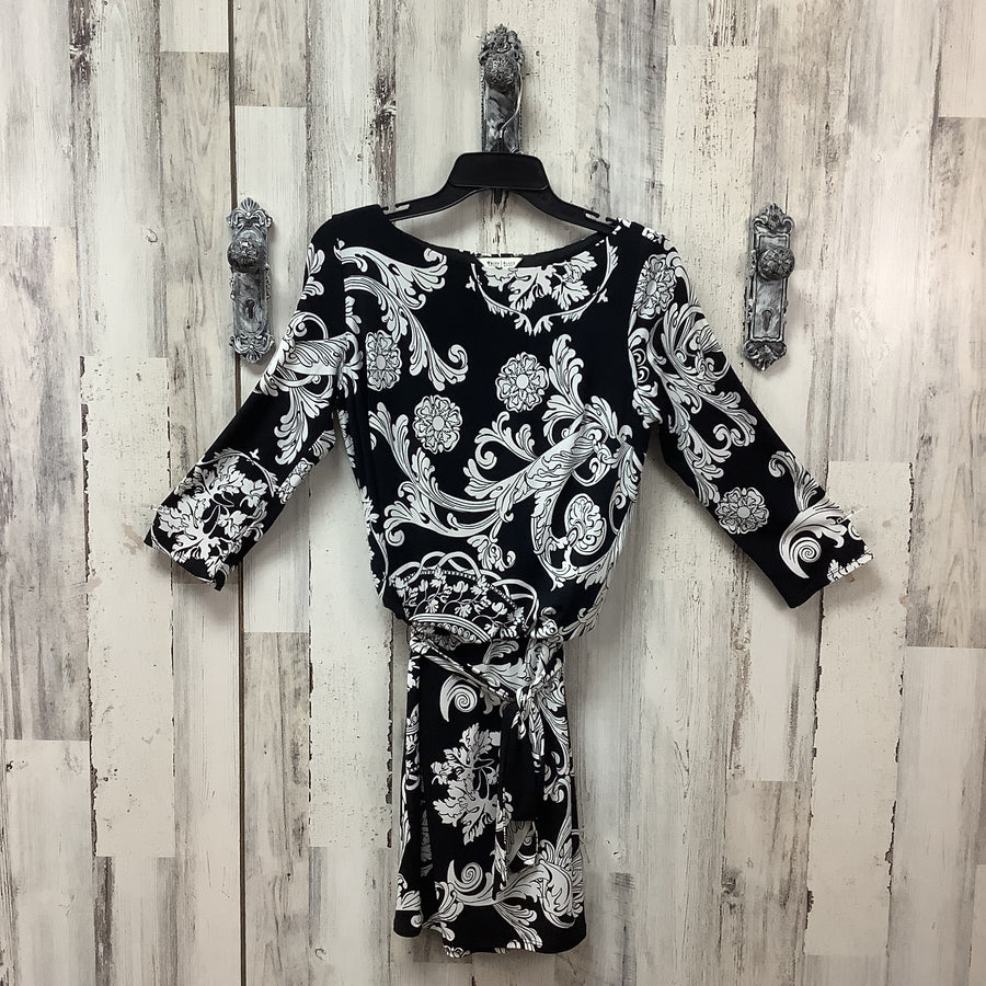 White House Black Market Size Med Dress