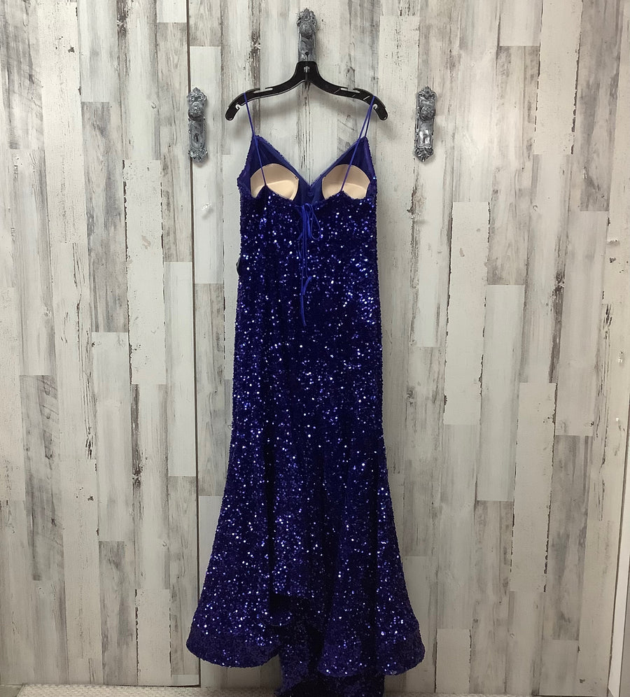 Amelia Couture Size 1X Formal Gown