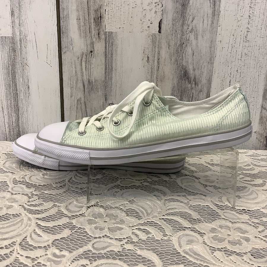 Converse Size 9 Sneakers