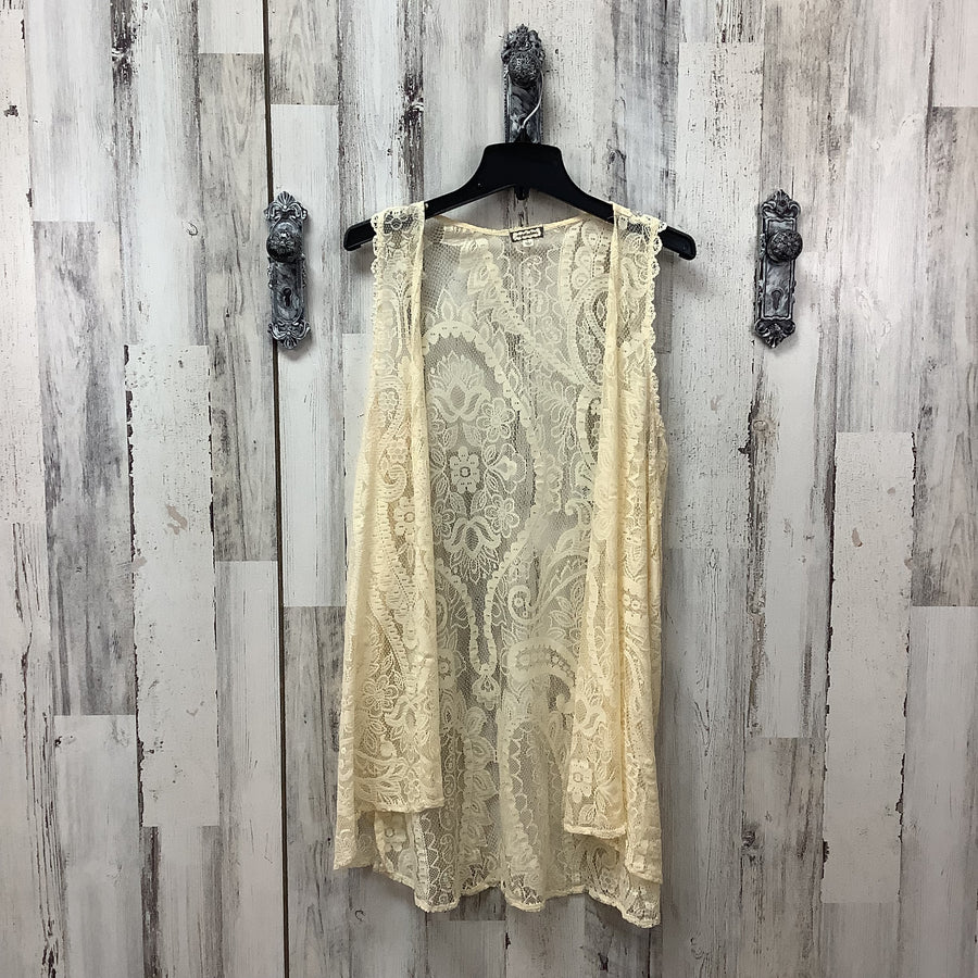 eyeshadow Size Large Shrugs & Shawls