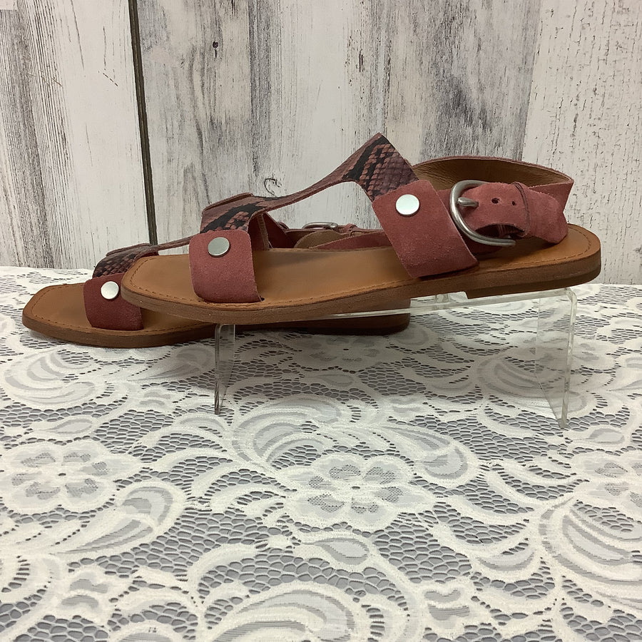 FRYE Size 8 Sandals