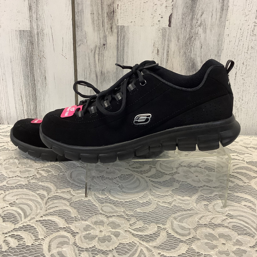 Skechers Size 7.5 Sneakers