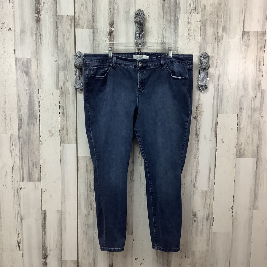 Torrid Size 22 Curvy Jeans