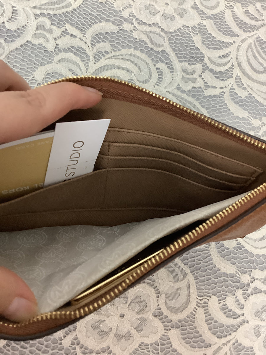 Michael Kors Size Small Clutch