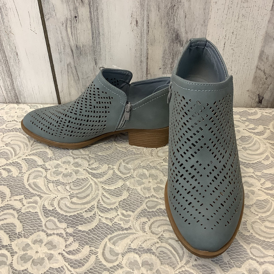 Amanda Blu Size 9.5 Casual