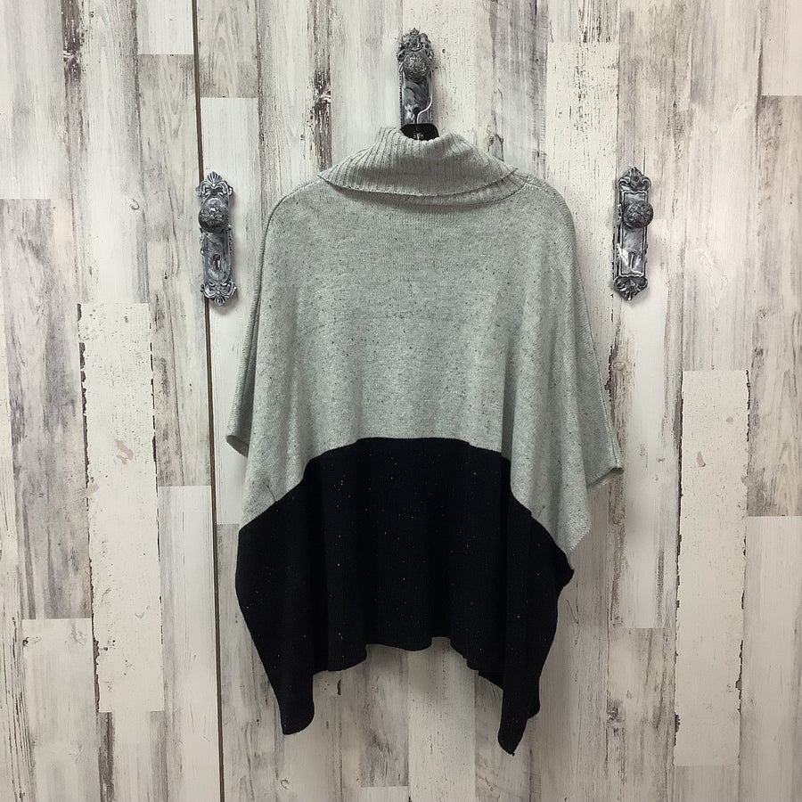 Zoe + Phoebe Size Med Pullover