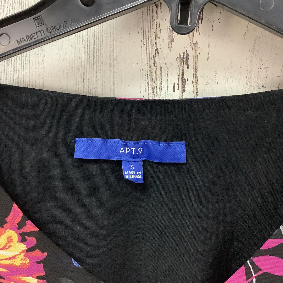 apt. 9 Size Small Shirts & Blouses