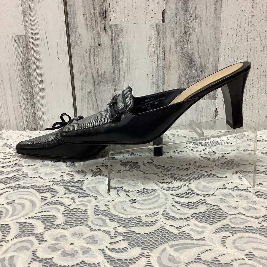 LizFlex Size 7.5 Heels
