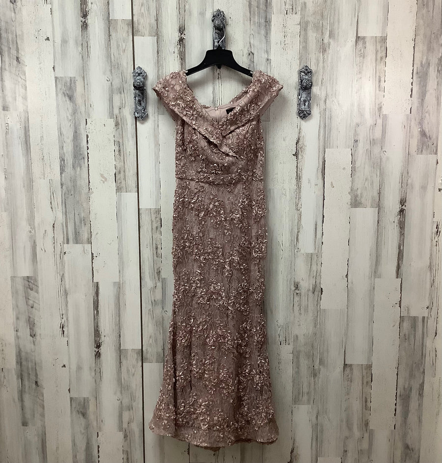 XSCAPE Size Small Women's Formal Gown