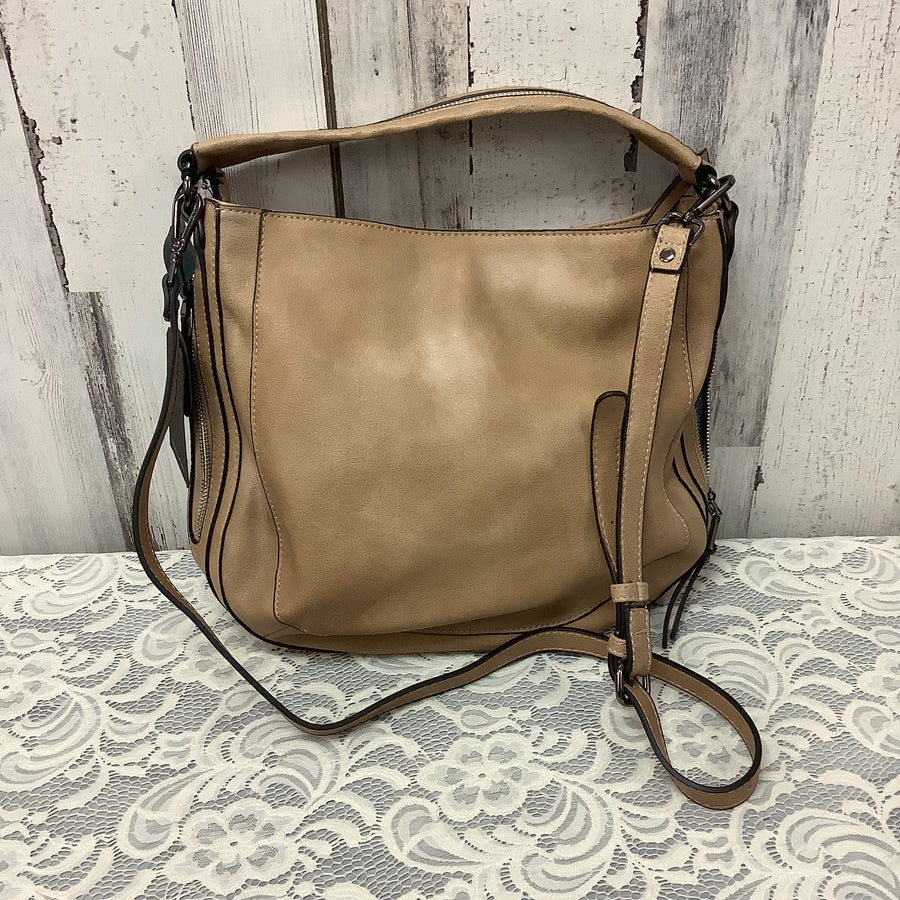 Moda Luxe Size Large Shoulder Bags