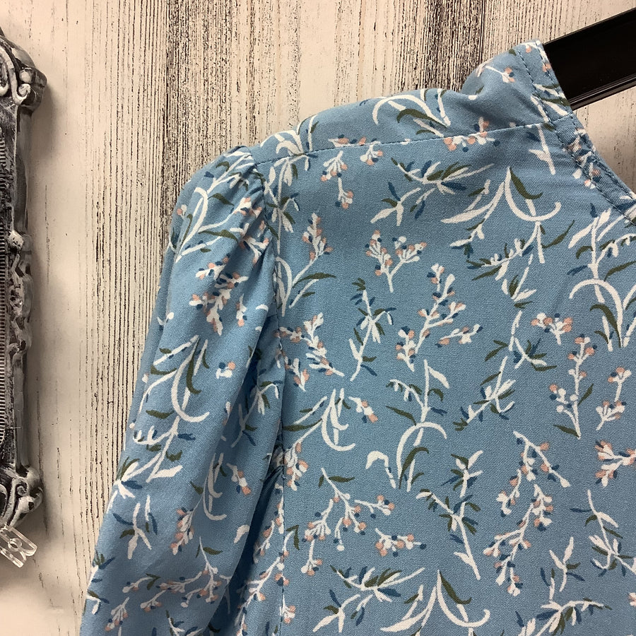 LOFT Size Med Shirts & Blouses