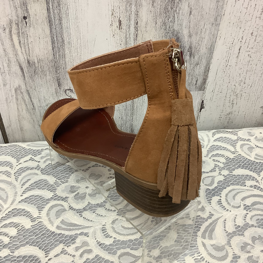 Rock & candy Size 8 Sandals