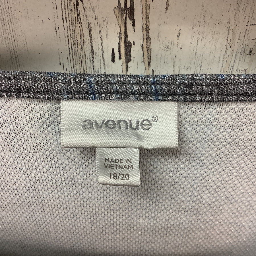 Avenue Size 1X Curvy Dress