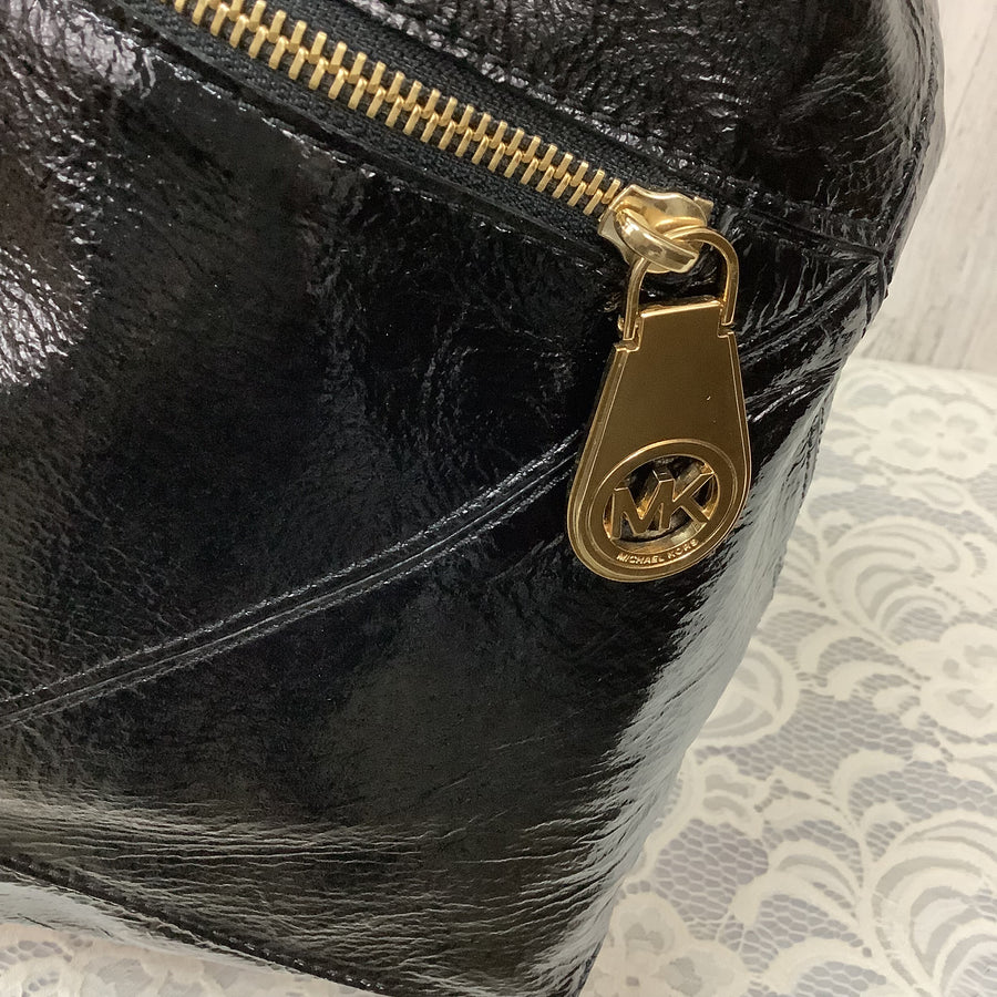 Michael Kors Size XXL Totes
