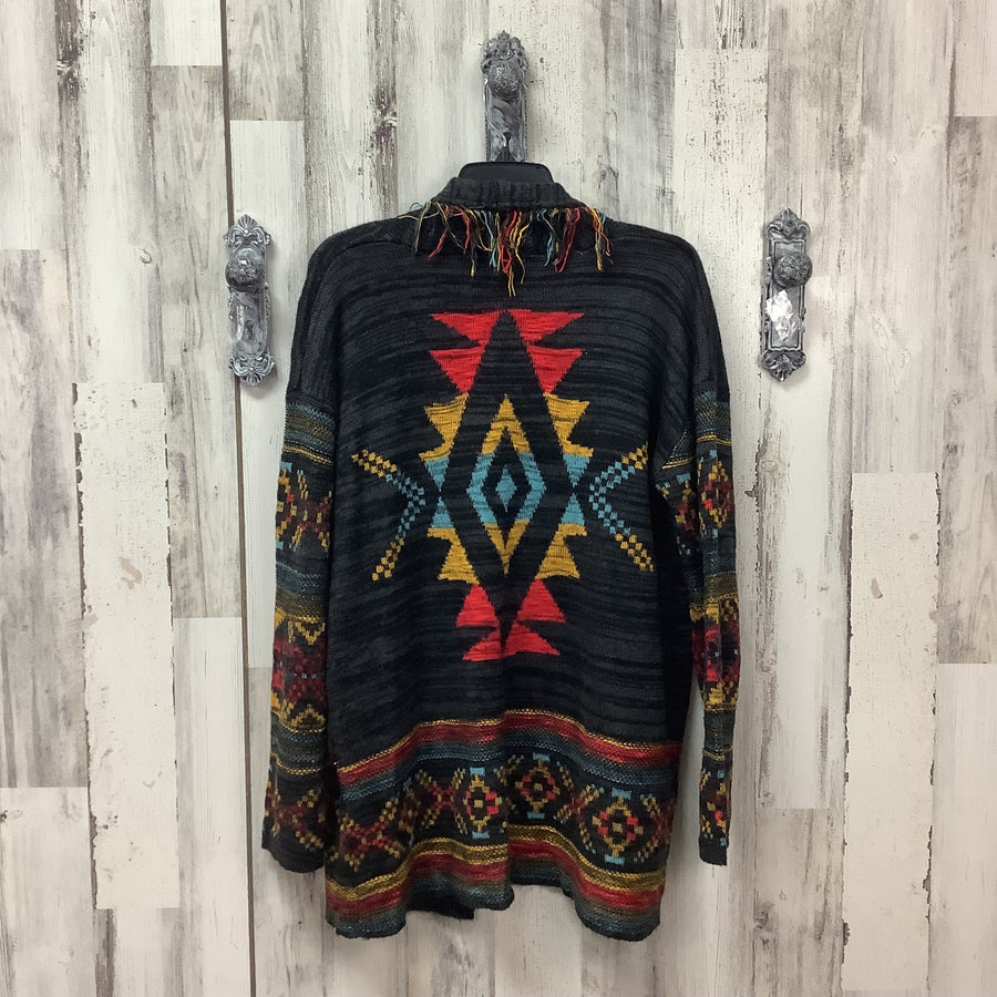 isela Size Lg Shrugs & Shawls