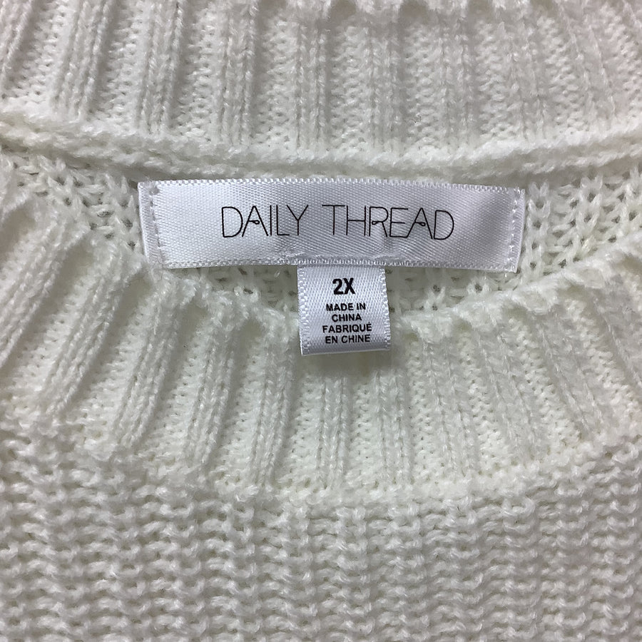 Daily Thread Size 2X Curvy Pullovers