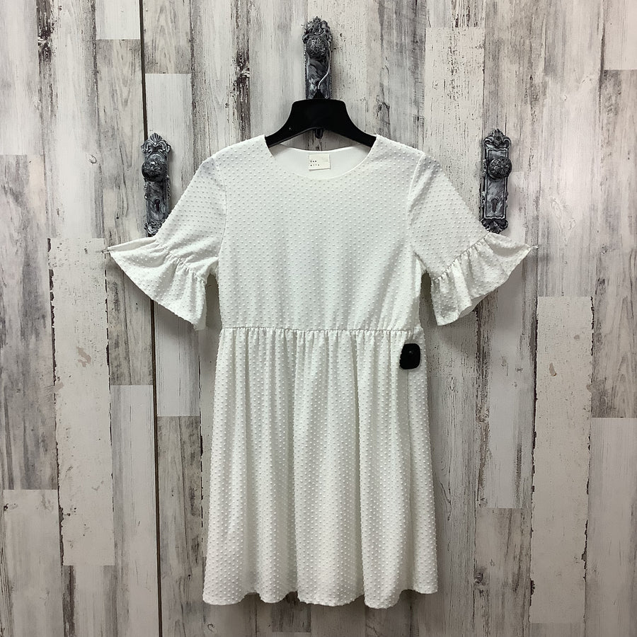 Dee elly Size Med Junior Dress
