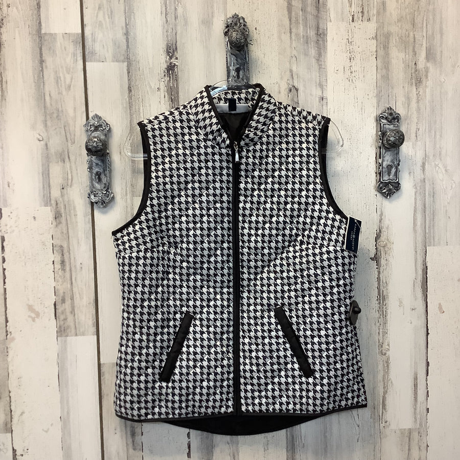 Karen Scott Size Med Vests