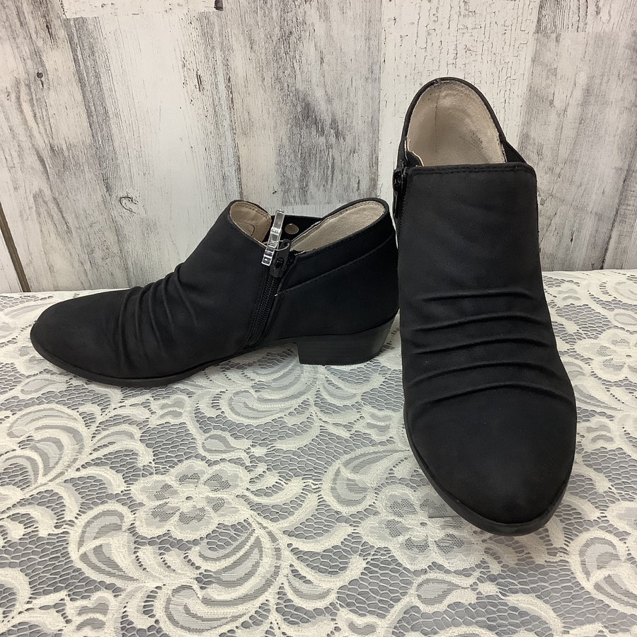 Life Stride Size 7.5 Boots
