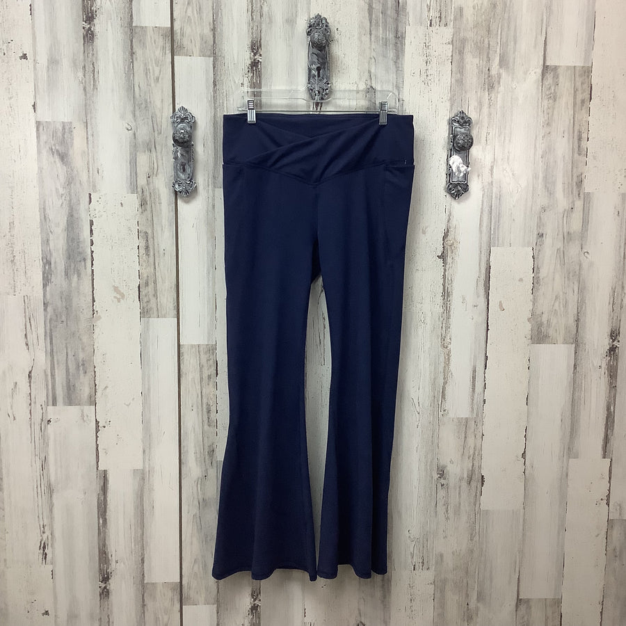 Fabletics Size XL Curvy yoga pants & more