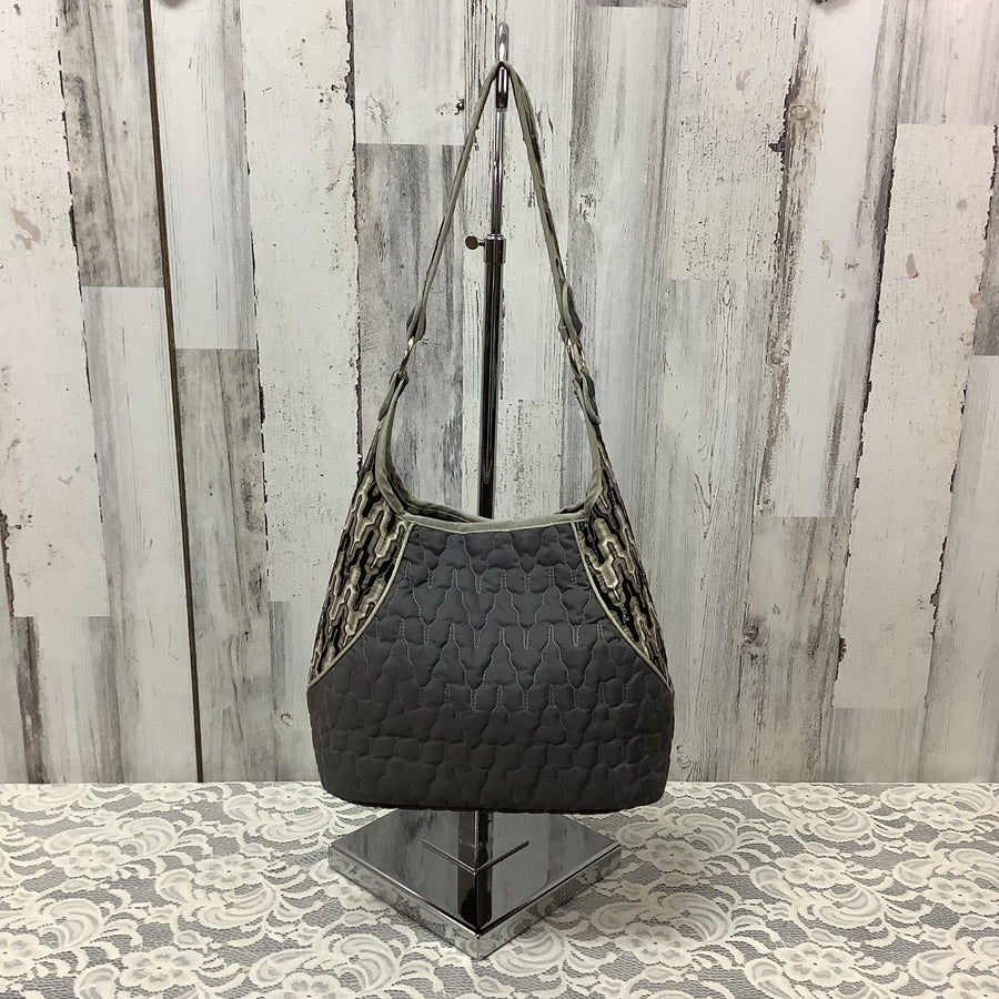 Cinda B Size Med Shoulder Bags