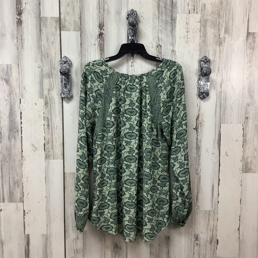 Knox Rose Size Med Shirts & Blouses
