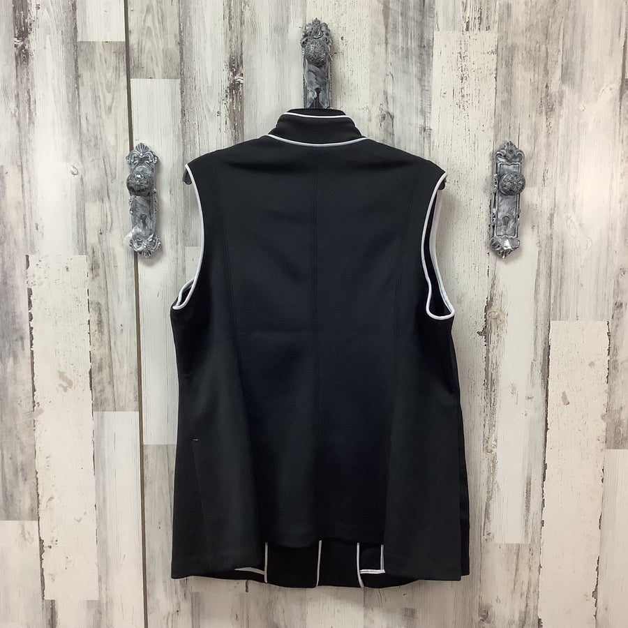 MYNT Size 2X Curvy Vests