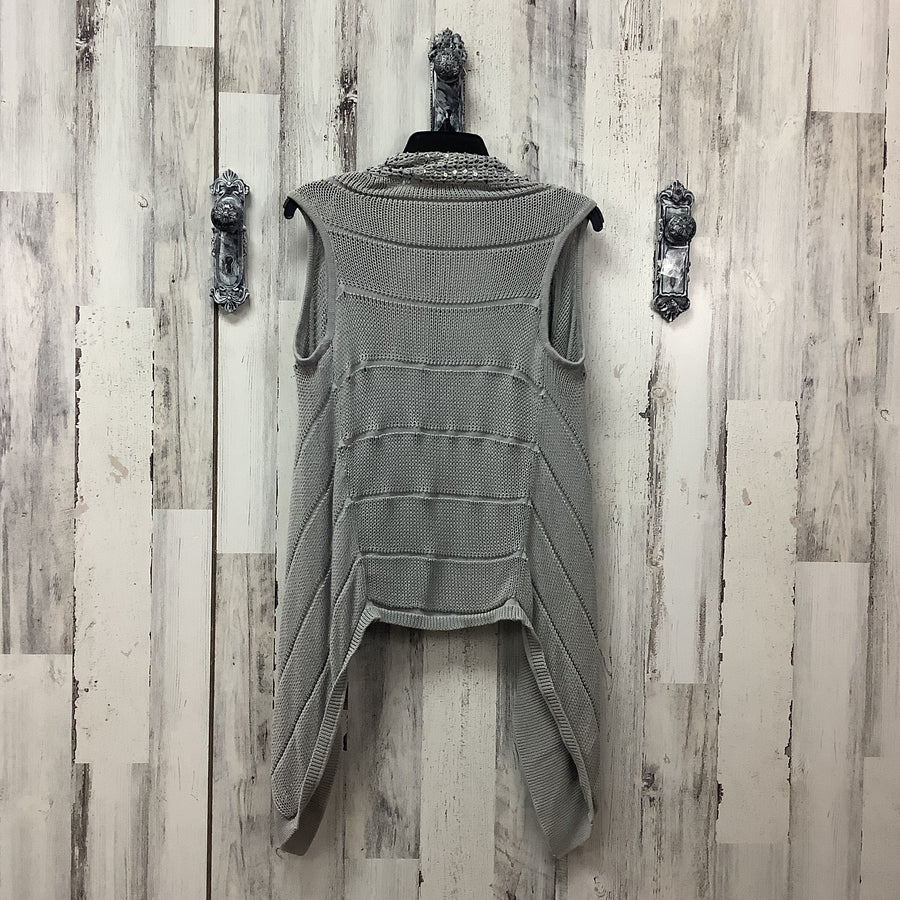 Cache Size Sm Shrugs & Shawls