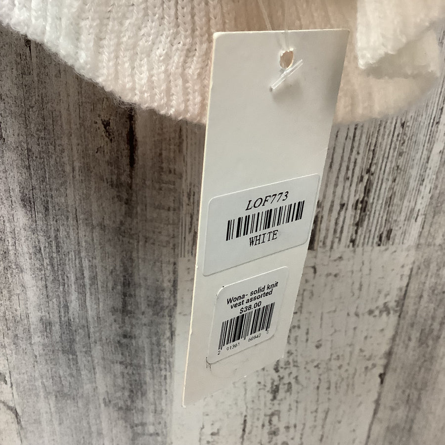 LOF Love of Fashion Size Lg Vests