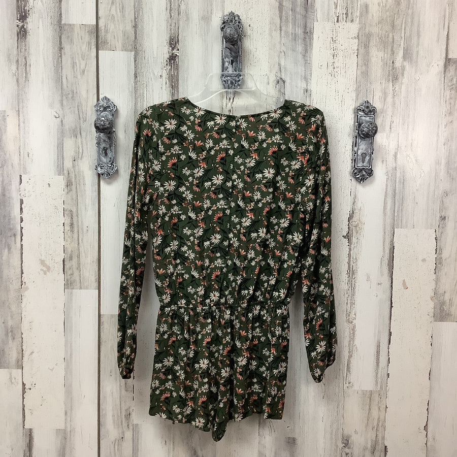 Forever 21 Size Med Junior Jumpers & Rompers