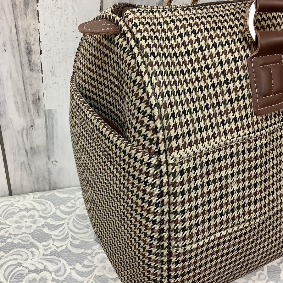 London Fog Size XL Luggage