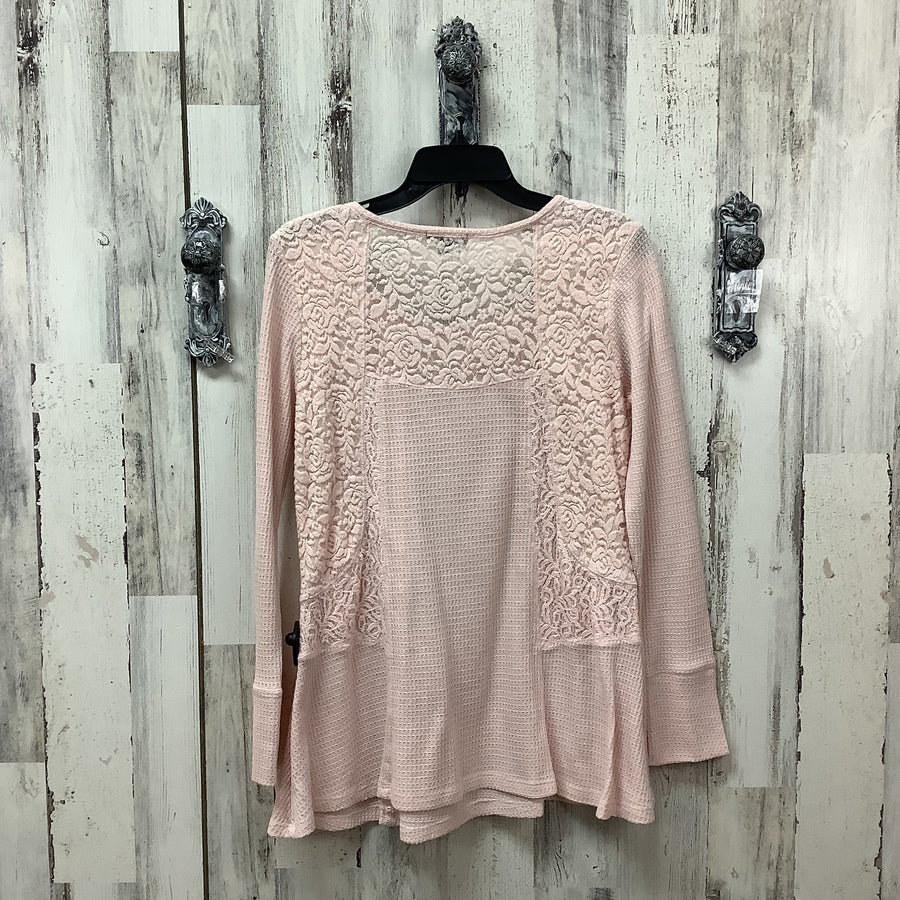 RXB Size Med Shirts & Blouses