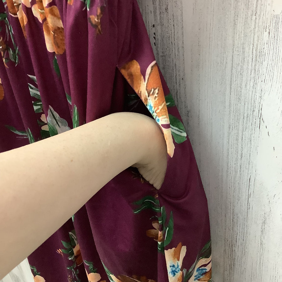 Ouges Size Small Dress