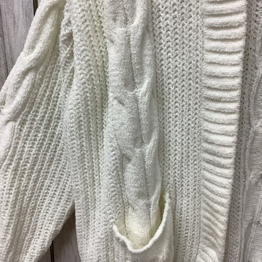 Ultra Flirt Size 1X Curvy Shrugs & Shawls