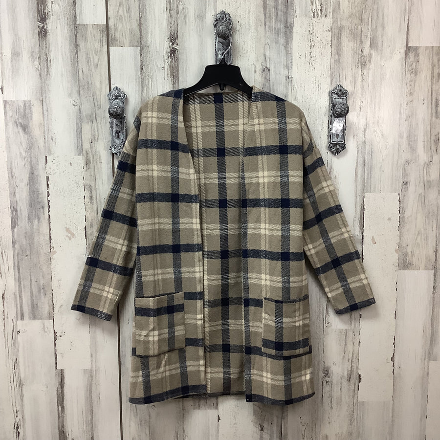 Unknown Size XL Curvy Shrugs & Shawls