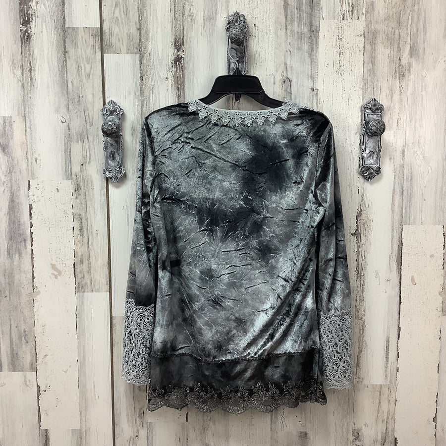 Passion Concept Size Large Lacy Velour Boho Blouse