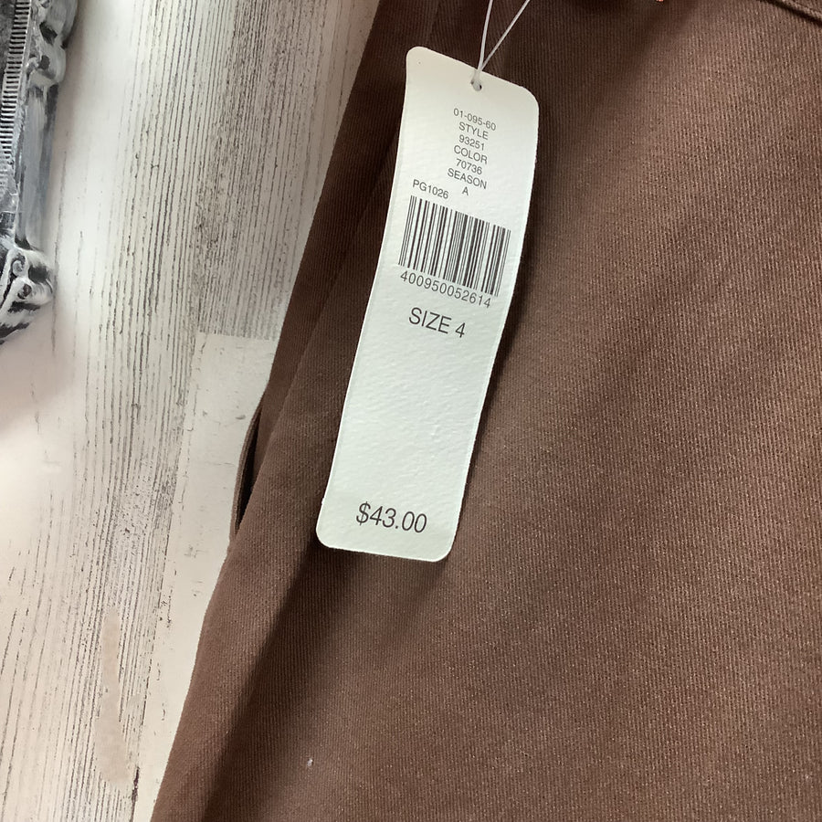 i. e. Size 4 Capris