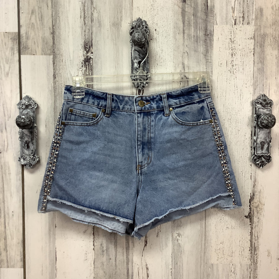 Venus Size 6 Shorts