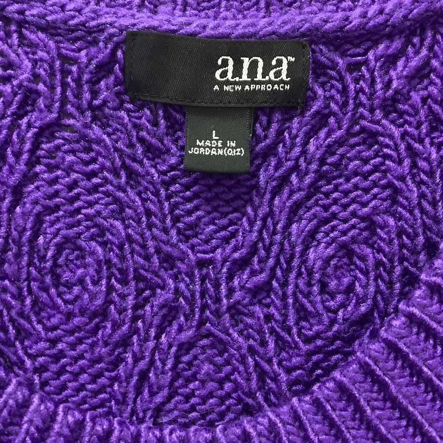 ana Size Large Pullover