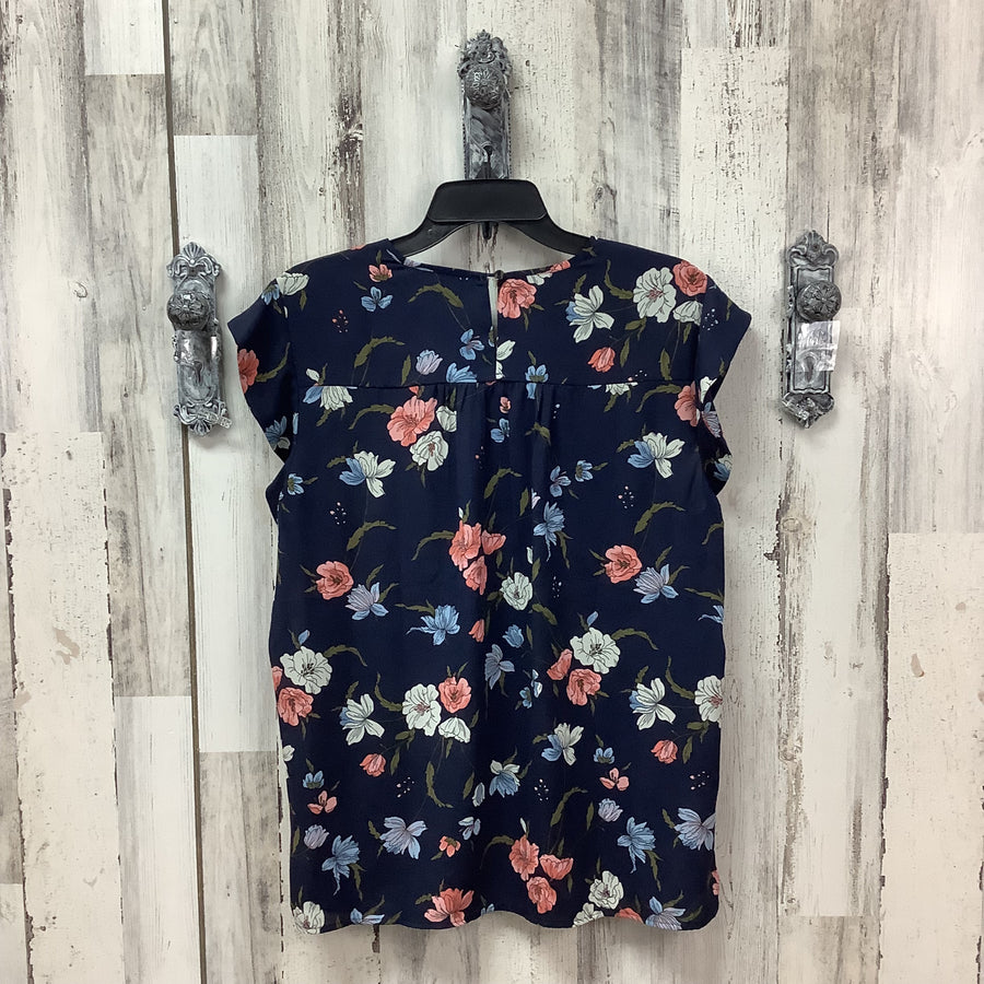 Les Serein Size Large Shirts & Blouses