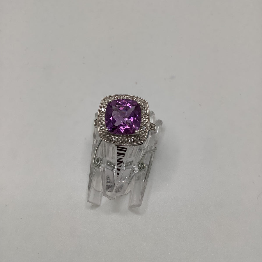 Handset Amethyst Size 8 Rings