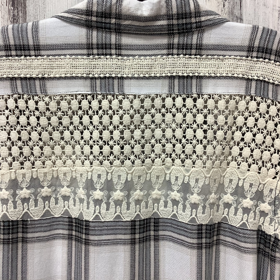 CB Size Small Shirts & Blouses