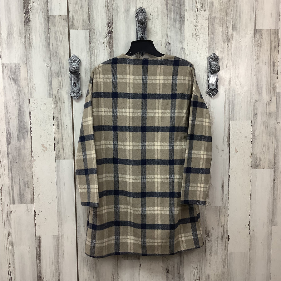 Unknown Size XL Curvy Shrugs & Shawls