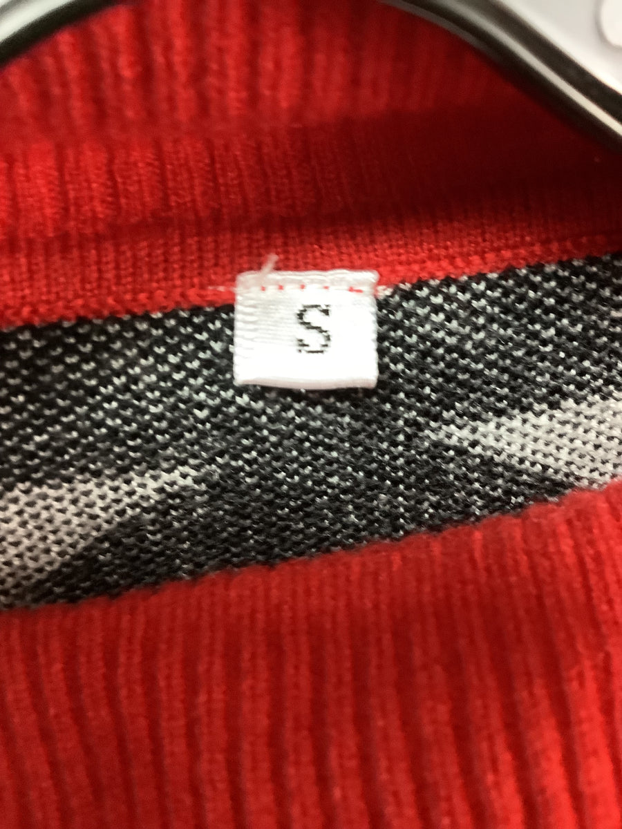 Holiday Size Small Pullover