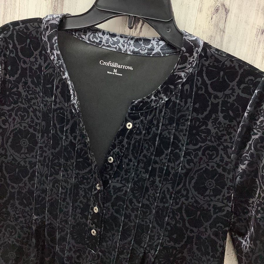 Croft & Barrow Size Med Velvet Blouse