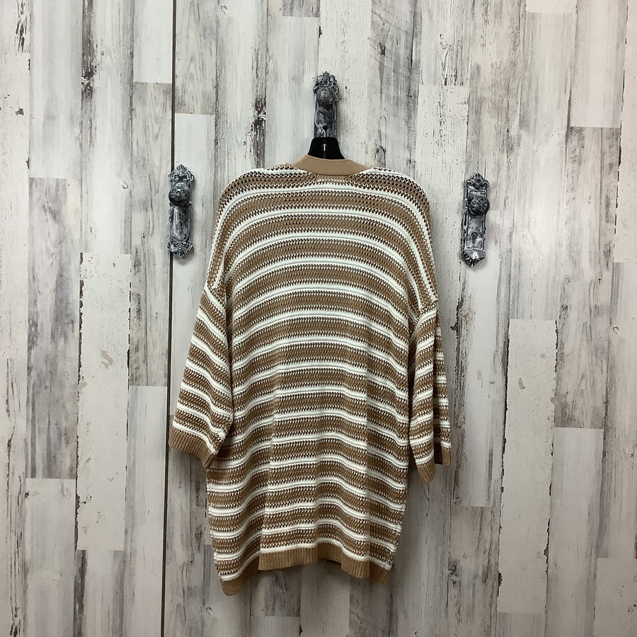 Daily Thread Size 2X Curvy Shrugs & Shawls