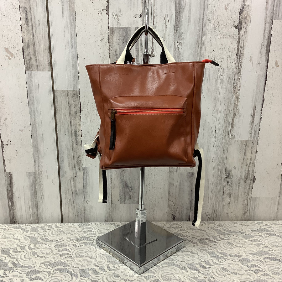 Universal Thread Size Med Backpacks