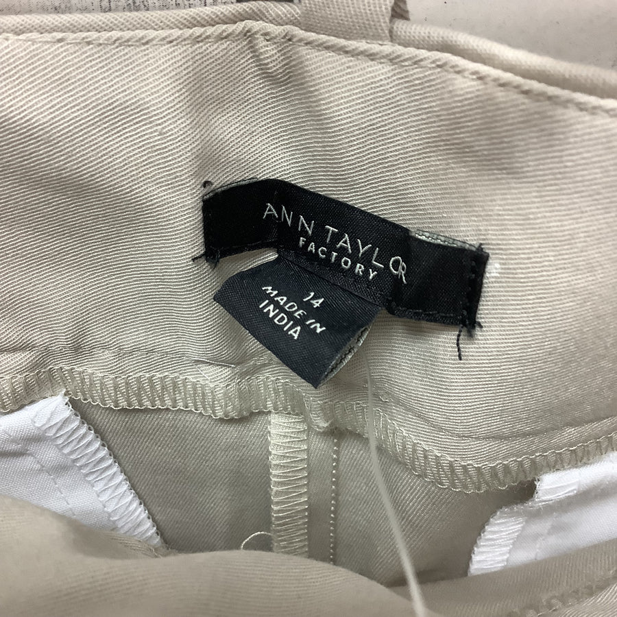 Ann Taylor Size 14 Shorts