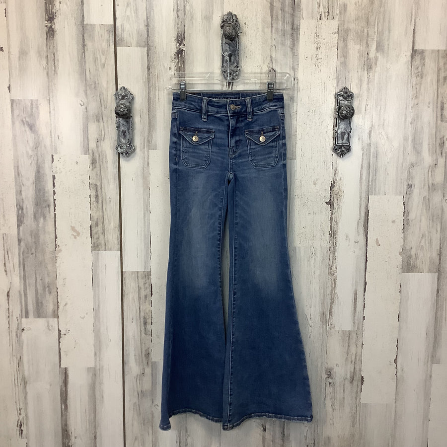 American Eagle Festival Flare Size 000 Short Junior Jeans