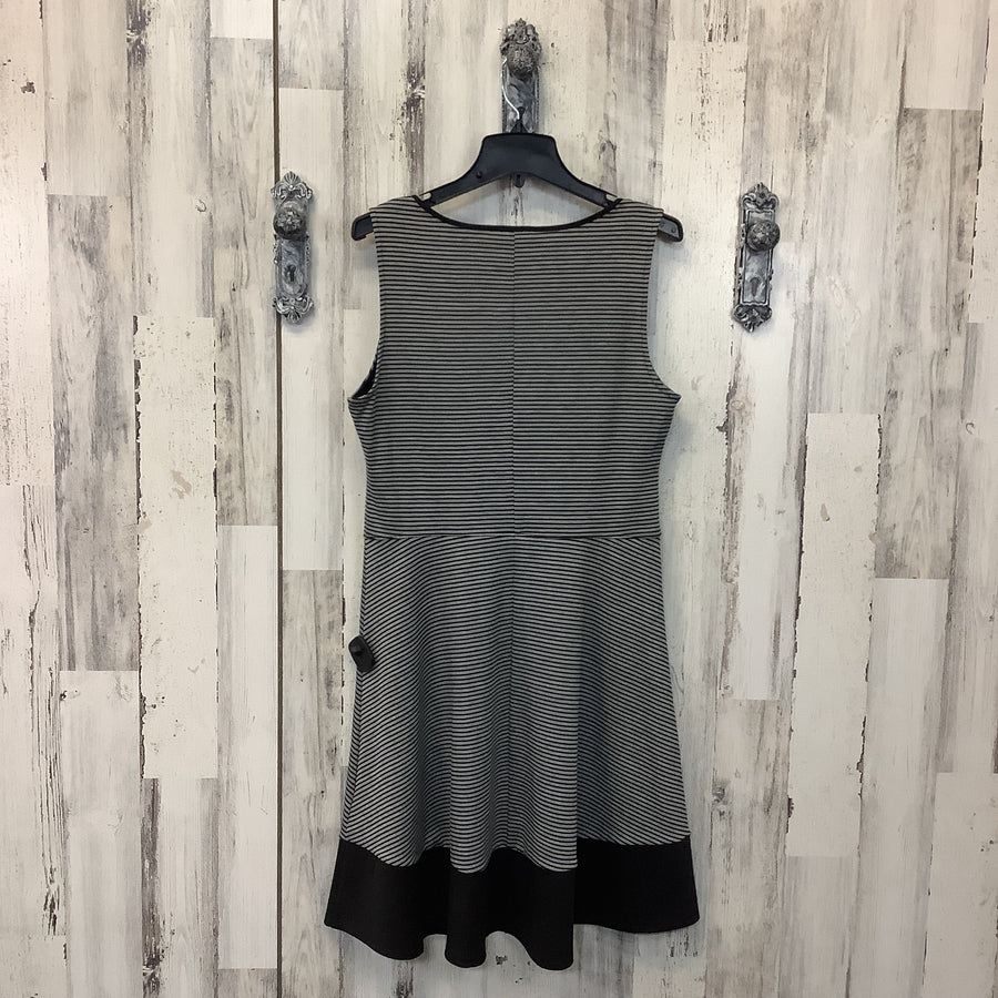 White House Black M Size Large Dress